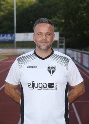 Evangelos Sbonias . Fototermin SGV Freiberg 2020-2021 . Freiberg, GER, 10.08.2020 ,Fussball Oberliga Baden-Württemberg 2019 2020 .