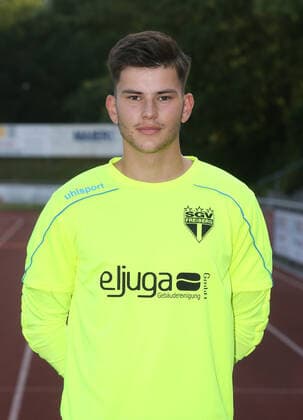 Julian Guttenson . Fototermin SGV Freiberg 2020-2021 . Freiberg, GER, 10.08.2020 ,Fussball Oberliga Baden-Württemberg 2019 2020 .