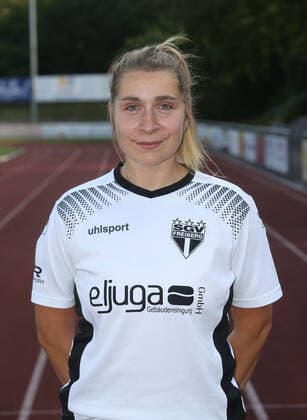 Physiotherapeutin Chantal Schwinger . Fototermin SGV Freiberg 2020-2021 . Freiberg, GER, 10.08.2020 ,Fussball Oberliga Baden-Württemberg 2019 2020 .