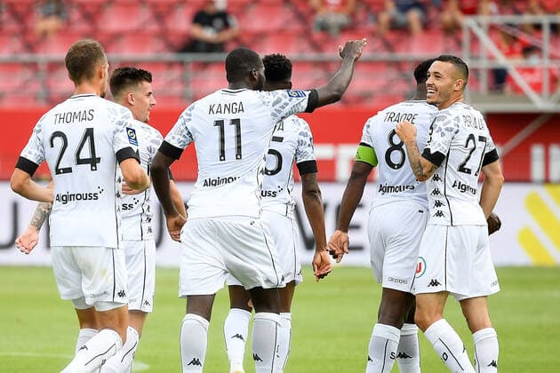 JOIE - FAIR PLAY - 27 MATHIAS PEREIRA LAGE (SCO) FOOTBALL : Dijon vs Angers - Ligue 1 Uber Eats - 22 08 2020 FEP Panoramic 