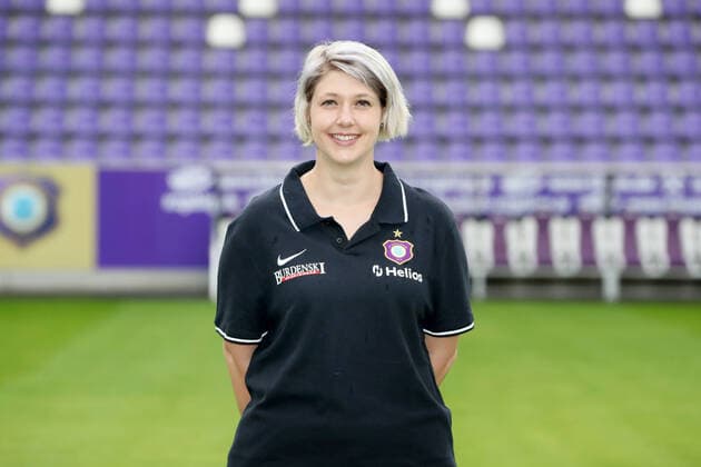 Teampraesentation Erz.Aue Fussball 2.Bundesliga Teamärztin Michaela Ortlepp; FC Erzgebirge Aue; 2.Bundesliga, Porträttermin 2020 2021 , Aue, 22.08.2020, Erzgebirgsstadion, Fussball ,
