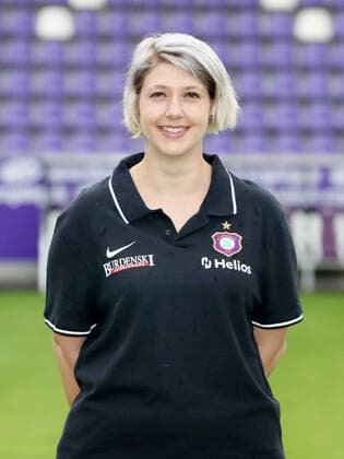 Teampraesentation Erz.Aue Fussball 2.Bundesliga Teamärztin Michaela Ortlepp; FC Erzgebirge Aue; 2.Bundesliga, Porträttermin 2020 2021 , Aue, 22.08.2020, Erzgebirgsstadion, Fussball ,