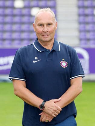 Teampraesentation Erz.Aue Fussball 2.Bundesliga Präsident Helge Leonhardt; FC Erzgebirge Aue; 2.Bundesliga, Porträttermin 2020 2021 , Aue, 22.08.2020, Erzgebirgsstadion, Fussball ,