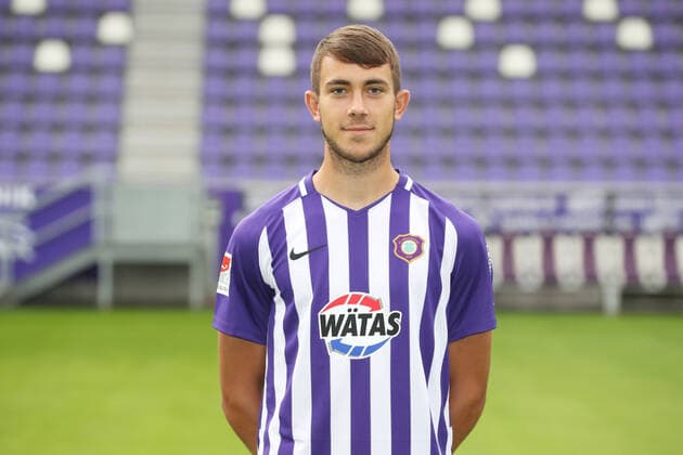 Teampraesentation Erz.Aue Fussball 2.Bundesliga Niklas Jeck; FC Erzgebirge Aue; 2.Bundesliga, Porträttermin 2020 2021 , Aue, 22.08.2020, Erzgebirgsstadion, Fussball ,