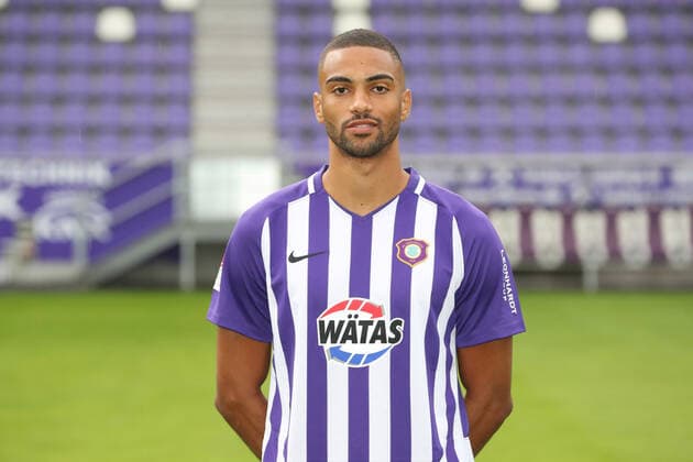 Teampraesentation Erz.Aue Fussball 2.Bundesliga Malcolm Cacutalua; FC Erzgebirge Aue; 2.Bundesliga, Porträttermin 2020 2021 , Aue, 22.08.2020, Erzgebirgsstadion, Fussball ,