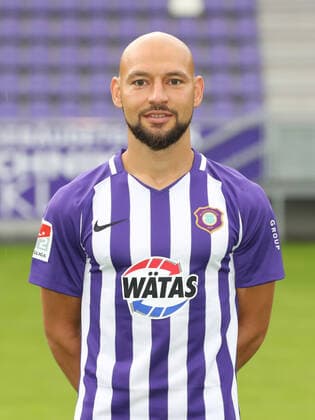 Teampraesentation Erz.Aue Fussball 2.Bundesliga Philipp Riese; FC Erzgebirge Aue; 2.Bundesliga, Porträttermin 2020 2021 , Aue, 22.08.2020, Erzgebirgsstadion, Fussball ,