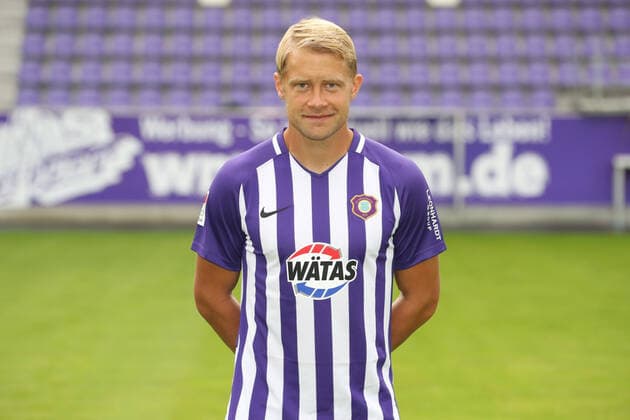Teampraesentation Erz.Aue Fussball 2.Bundesliga Jan Hochscheidt; FC Erzgebirge Aue; 2.Bundesliga, Porträttermin 2020 2021 , Aue, 22.08.2020, Erzgebirgsstadion, Fussball ,