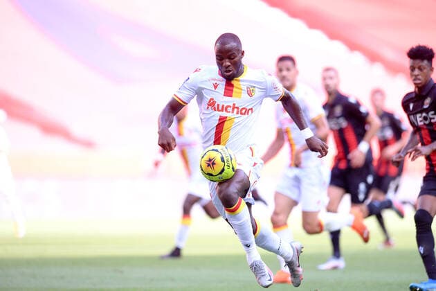 27 IGNATIUS GANAGO (LENS) FOOTBALL : Nice vs Lens - Ligue 1 Uber Eats - 23 08 2020 FEP Panoramic 