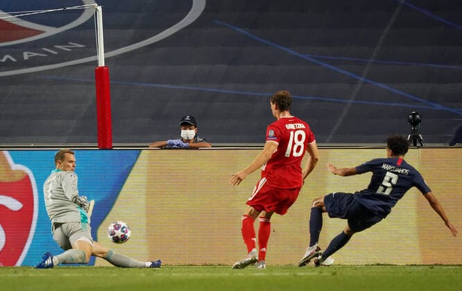 Final Football UEFA Champions League FC BAYERN MUENCHEN - PARIS ST. GERMAIN (PSG) Lisbon, Lissabon, Portugal, 23rd August 2020. Marquinhos (PSG) scheitert an Torwart Manuel Neuer (Muenchen), Leon Goretzka (Muenchen) in the final match UEFA Champions League, final tournament FC BAYERN MUENCHEN - PARIS ST. GERMAIN (PSG) in season 2019 2020, FCB, Photographer: Peter Schatz Pool - UEFA REGULATIONS PROHIBIT ANY USE OF PHOTOGRAPHS as IMAGE SEQUENCES and or QUASI-VIDEO - National and international News-Agencies OUT Editorial Use ONLY Lisbon Estadio da Luz de Benfica Portugal