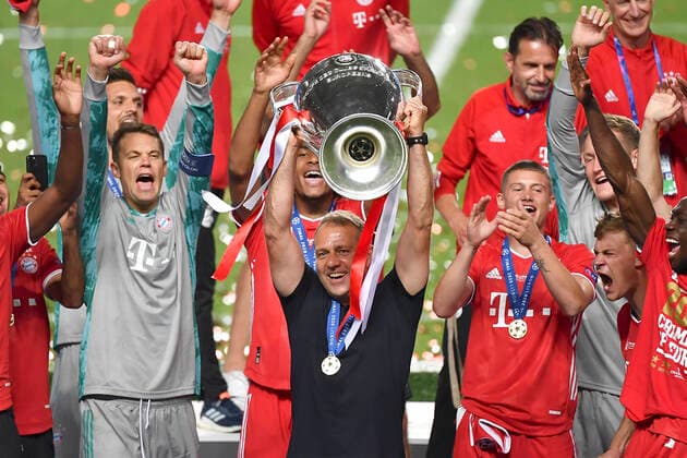 Fussball Champions League Finale Paris St. Germain - Bayern Muenchen Siegerehrung, Trainer Hans-Dieter Hansi FLICK (M) mit Pokal, Fussball Champions League, Finale, Paris St. Germain (PSG) - FC Bayern Muenchen (M), am 23.08.2020 im Estadio da Luz in Lissabon Portugal. FOTO: Frank Hoermann SVEN SIMON Pool NO use of any use photographs as image sequences and or quasi-video Editorial Use ONLY National and International News Agencies OUT Lissabon Estadio da Luz Portugal