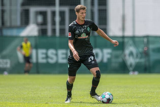 Fußball, Vorbereitungsspiel, SV Werder Bremen - SC Austria Lustenau Im Bild Patrick ERRAS (SV Werder Bremen, 29). Zell am Ziller Parkstadion Zillertal Österreich *** Football, preparation game, SV Werder Bremen SC Austria Lustenau In the picture Patrick ERRAS SV Werder Bremen, 29 Zell am Ziller Parkstadion Zillertal Austria Copyright: Passion2Press MarkusxFischerx