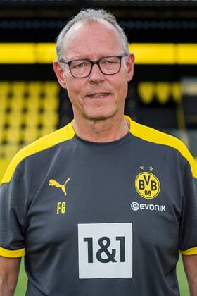 Offizieller Fototermin Borussia Dortmund 2020 Zeugwart Frank Graefen; Borussia Dortmund; 1.BL, Porträttermin 2020 2021 Foto: Alexandre Simoes BVB via TEAM2sportphoto Dortmund Nordrhein-Westfalen Deutschland