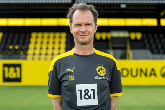 Offizieller Fototermin Borussia Dortmund 2020 Vereinsarzt Dr. Markus Braun; Borussia Dortmund; 1.BL, Porträttermin 2020 2021 Foto: Alexandre Simoes BVB via TEAM2sportphoto Dortmund Nordrhein-Westfalen Deutschland