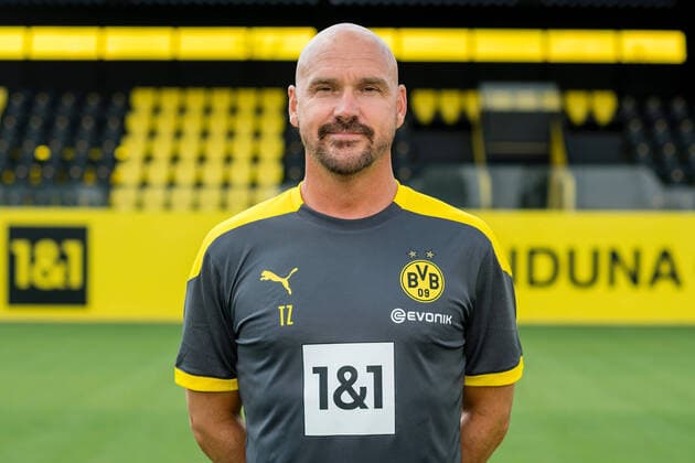 Offizieller Fototermin Borussia Dortmund 2020 Physiotherapeut Thomas Zetzmann; Borussia Dortmund; 1.BL, Porträttermin 2020 2021 Foto: Alexandre Simoes BVB via TEAM2sportphoto Dortmund Nordrhein-Westfalen Deutschland