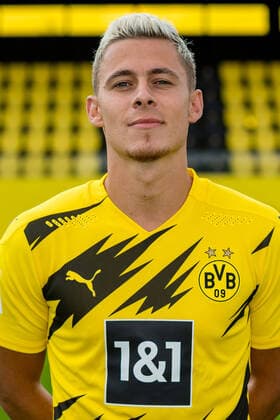 Offizieller Fototermin Borussia Dortmund 2020 Thorgan Hazard; Borussia Dortmund; 1.BL, Porträttermin 2020 2021 Foto: Alexandre Simoes BVB via TEAM2sportphoto Dortmund Nordrhein-Westfalen Deutschland