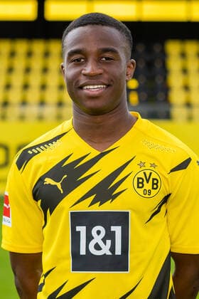 Offizieller Fototermin Borussia Dortmund 2020 Youssoufa Moukoko; Borussia Dortmund; 1.BL, Porträttermin 2020 2021 Foto: Alexandre Simoes BVB via TEAM2sportphoto Dortmund Nordrhein-Westfalen Deutschland