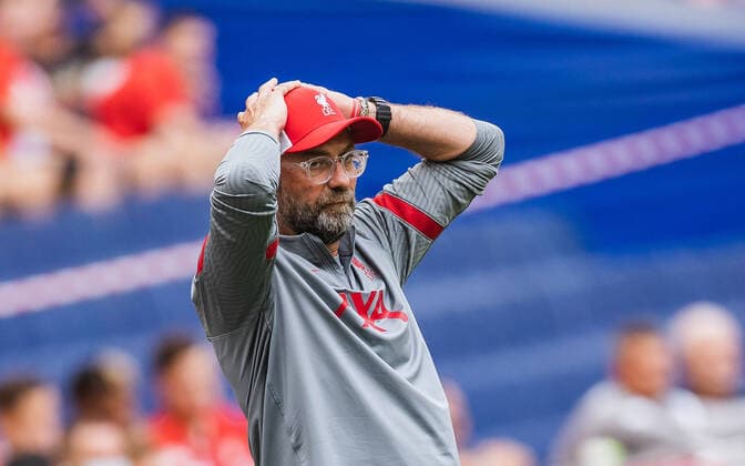 Bilder des Jahres 2020, Sport 08 August Sport Themen der Woche KW35 Sport Bilder des Tages 25.08.2020, Red Bull Arena, Salzburg, AUT, Testspiel, FC Red Bull Salzburg vs FC Liverpool, im Bild Trainer Juergen Klopp (FC Liverpool) during Friendly Football Match between FC Red Bull Salzburg and FC Liverpool at the Red Bull Arena in Salzburg, Austria on 2020 08 25. **** ONLY GER;FRA;ITA;ESP;SUISSE;GBR **** Salzburg *** 25 08 2020, Red Bull Arena, Salzburg, AUT, Test match, FC Red Bull Salzburg vs FC Liverpool, in the picture coach Juergen Klopp FC Liverpool during Friendly Football Match between FC Red Bull Salzburg and FC Liverpool at the Red Bull Arena in Salzburg, Austria on 2020 08 25 ONLY GER FRA ITA ESP SUISSE GBR Salzburg  EP_fei  