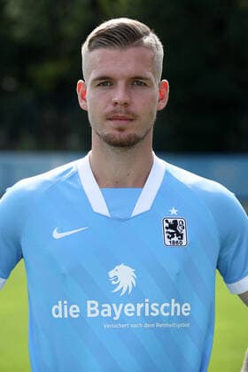25.08.2020, Fussball 3. Bundesliga, TSV 1860 München Portraitfotos 25.08.2020, Fussball 3. Bundesliga 2020 2021, TSV 1860 München, Porträttermin an der Grünwalderstrasse. Daniel Wein (1860 München). München Deutschland