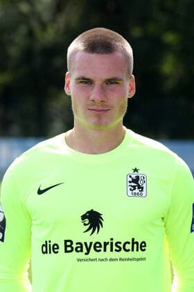 25.08.2020, Fussball 3. Bundesliga, TSV 1860 München Portraitfotos 25.08.2020, Fussball 3. Bundesliga 2020 2021, TSV 1860 München, Porträttermin an der Grünwalderstrasse. Torwart Tom Kretzschmar (1860 München) München Deutschland
