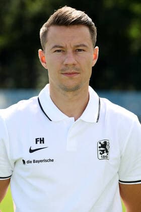 25.08.2020, Fussball 3. Bundesliga, TSV 1860 München Portraitfotos 25.08.2020, Fussball 3. Bundesliga 2020 2021, TSV 1860 München, Porträttermin an der Grünwalderstrasse. Franz Hübl (Video-Analyst, TSV 1860 München) München Deutschland