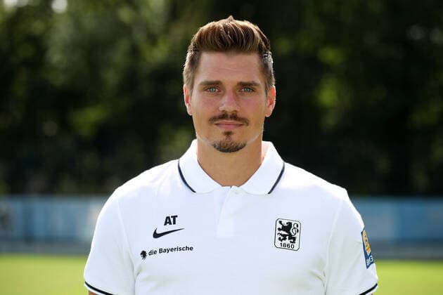 25.08.2020, Fussball 3. Bundesliga, TSV 1860 München Portraitfotos 25.08.2020, Fussball 3. Bundesliga 2020 2021, TSV 1860 München, Porträttermin an der Grünwalderstrasse. Athletik-Trainer Matthias Luginger (TSV 1860 München), München Deutschland