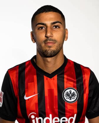 Fussball 1.Bundesliga, Eintracht Frankfurt Fototermin 11.08.2020, , Fussball 1.Bundesliga, Eintracht Frankfurt Fototermin 1.BL Porträttermin 2020 2021, emspor, v.l. Aymen Barkok (Eintracht Frankfurt) Frankfurt am Main Deutsche Bank Park Hessen Deutschland (DE)