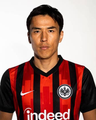 Fussball 1.Bundesliga, Eintracht Frankfurt Fototermin 11.08.2020, , Fussball 1.Bundesliga, Eintracht Frankfurt Fototermin 1.BL Porträttermin 2020 2021, emspor, v.l. Makoto Hasebe (Eintracht Frankfurt) Frankfurt am Main Deutsche Bank Park Hessen Deutschland (DE)
