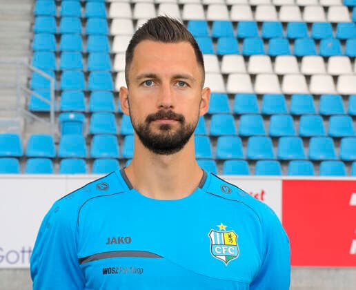 CFC Mannschaftsfoto 27.08.2020 Chemnitz, Stadion an der Gellertstrasse, Fussball , Regionalliga Nordost, CFC Mannschaftsfoto der Saison 2020 2021 Physiotherpeut Florian Brabant . Chemnitz Sachsen BRD