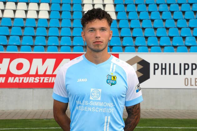 CFC Mannschaftsfoto 27.08.2020 Chemnitz, Stadion an der Gellertstrasse, Fussball , Regionalliga Nordost, CFC Mannschaftsfoto der Saison 2020 2021 Riccardo Grym . Chemnitz Sachsen BRD