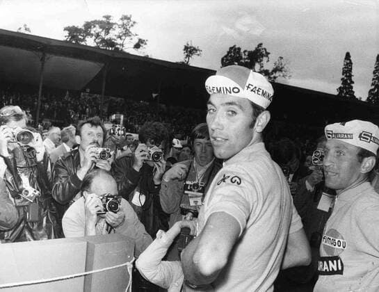 Cyclist Eddy Merckx L and Walter Godefroot R talk to the press BELGA ARCHIVES  x85224775stx viaxwww.imago-images.de  x0036327748stx