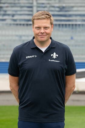 27.08.2020, xfux, Fussball 2.Bundesliga, SV Darmstadt 98, 2.BL, Porträttermin 2020 2021, Fototermin, emonline, emspor, deloka, v.l. Mannschaftsarzt Dr. Philip Jessen; SV Darmstadt 98; 2.BL; Porträttermin 2020 2021 Darmstadt