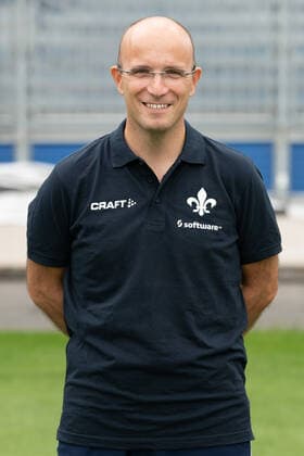 27.08.2020, xfux, Fussball 2.Bundesliga, SV Darmstadt 98, 2.BL, Porträttermin 2020 2021, Fototermin, emonline, emspor, deloka, v.l. Mannschaftsarzt Dr. Alexander Lesch; SV Darmstadt 98; 2.BL; Porträttermin 2020 2021 Darmstadt