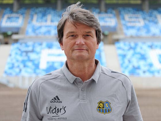 28.08.2020, xklex, Fussball 3.Liga, 1.FC Saarbruecken - Fototermin 2020 21 PortraÌˆttermin 2020 2021, emspor, v.l. Mannschaftsarzt Dr. Roland Kupping (1.FC Saarbruecken) Saarbruecken
