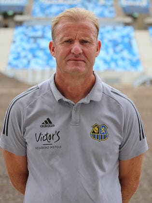 28.08.2020, xklex, Fussball 3.Liga, 1.FC Saarbruecken - Fototermin 2020 21 PortraÌˆttermin 2020 2021, emspor, v.l. Co-Trainer Bernd Heemsoth (1.FC Saarbruecken) Saarbruecken