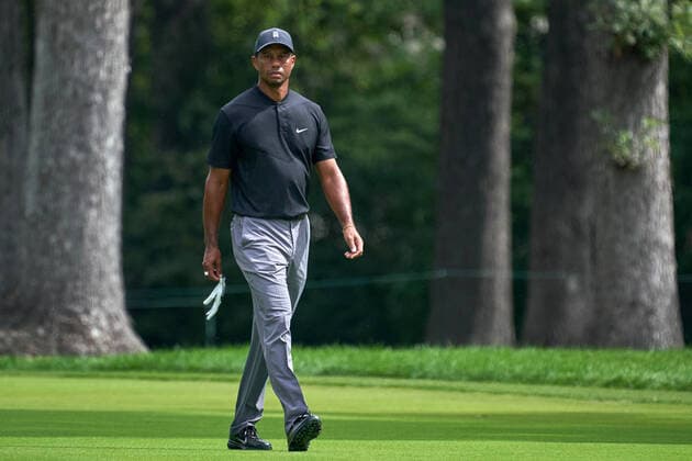 OLYMPIA FIELDS, IL - AUGUST 29: Tiger Woods of the United States walks down the fairway on the 15th hole during the third round of the BMW Championship on the North Course at Olympia Fields Country Club on August 29, 2020 in Olympia Fields, Illinois. (Photo by Robin Alam Icon Sportswire) GOLF: AUG 29 PGA, Golf Herren - BMW Championship Icon164200229014