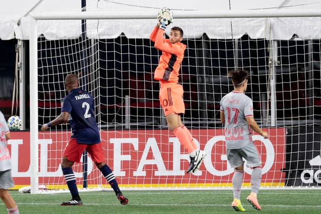 FOXBOROUGH, MA - AUGUST 29: New England Revolution goalkeeper Matt Turner (30) snags a cross during a match between the New England Revolution and New York Red Bulls on August 29, 2020, at Gillette Stadium in Foxborough, Massachusetts. (Photo by Fred Kfoury III Icon Sportswire) SOCCER: AUG 29 MLS, Fussball Herren, USA New York Red Bulls at New England Revolution Icon482200829023