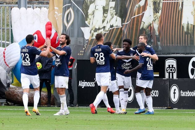 JOIE - 09 JOSH MAJA (BOR) - 26 TOMA BASIC (BOR) - 24 PAUL BAYSSE (BOR) FOOTBALL : Angers vs Bordeaux - Ligue 1 Uber Eats - 30 08 2020 FEP Panoramic 