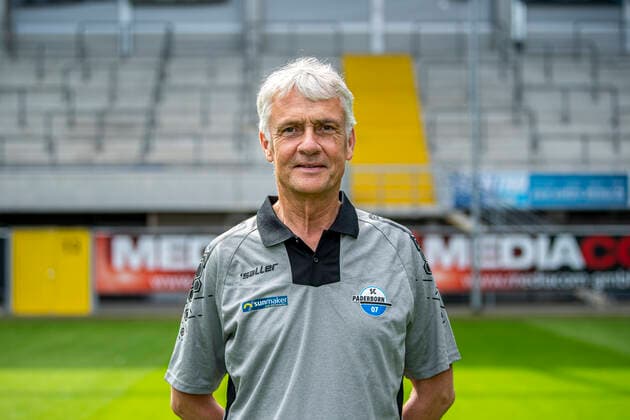 Mannschaftsarzt Dr. Hans Walter Hemmen; SC Paderborn 07; 2.BL, Porträttermin 2020 2021 Copyright: xKirchner-Mediax