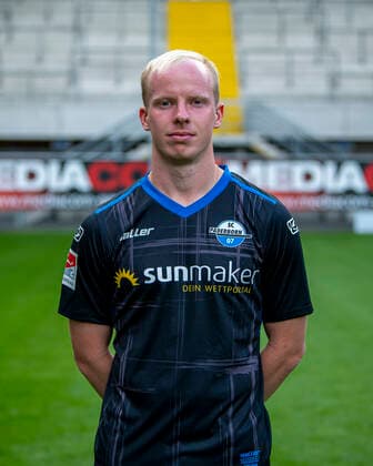 Dennis Jastrzembski; SC Paderborn 07; 2.BL, Porträttermin 2020 2021 Copyright: xKirchner-Mediax