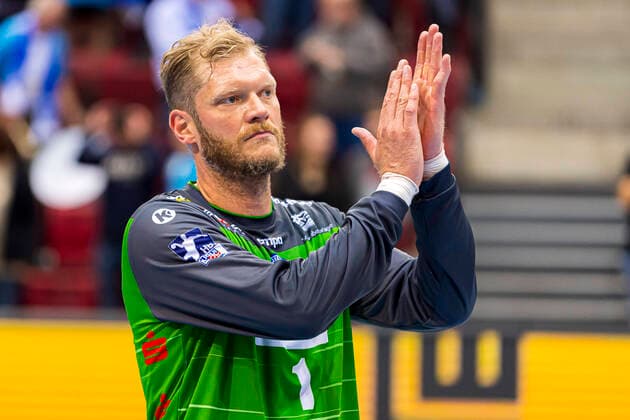 Handball, Herren: BGV Cup, 1. Spieltag, Gruppe A, TVB Stuttgart - Rhein-Neckar Loewen Torhueter Johannes Bitter (Stuttgart) Stuttgart Scharrena Baden-Wuerttemberg Deutschland