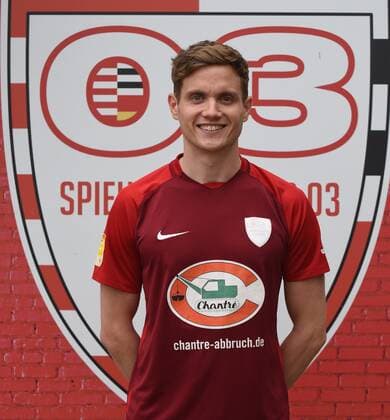 30.08.2020 Neu-Ienburg, Sportpark Spvgg.03 Neu-Isenburg - Fototermin Portrait Saison 2020 2021 Dennis Nessen (20, Spvgg. 03 Neu-Isenburg)