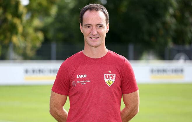 27.08.20 U19 VfB Stuttgart Fototermin Saison 2020 2011 Deutschland, Stuttgart, 27.08.2020, Fussball, A-Junioren Bundesliga Süd Südwest, Saison 2020 2021, U19 VfB Stuttgart Fototermin: Nico Willig (Trainer).