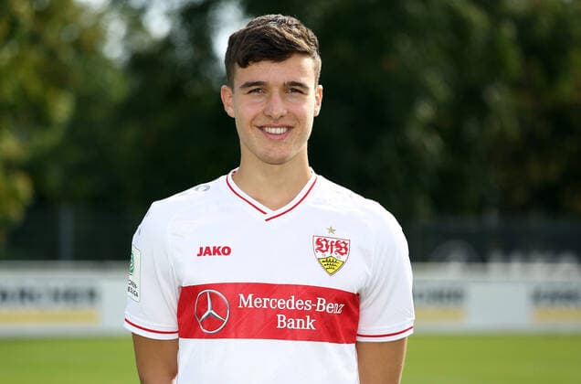 27.08.20 U19 VfB Stuttgart Fototermin Saison 2020 2011 Deutschland, Stuttgart, 27.08.2020, Fussball, A-Junioren Bundesliga Süd Südwest, Saison 2020 2021, U19 VfB Stuttgart Fototermin: Leonhard Münst.