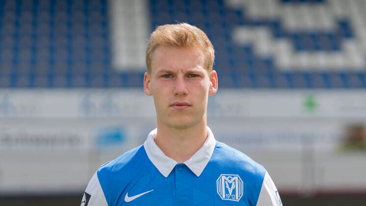 01.09.2020, Hänsch Arena, Meppen, SV Meppen; 3.Liga, Porträttermin 2020 2021, Leonard Bredol; SV Meppen, 3. Liga, Porträttermin 2020 2021, DFL REGULATIONS PROHIBIT ANY USE OF PHOTOGRAPHS AS IMAGE SEQUENCES AND OR QUASI-VIDEO. Meppen Niedersachsen Germany Hänsch Arena