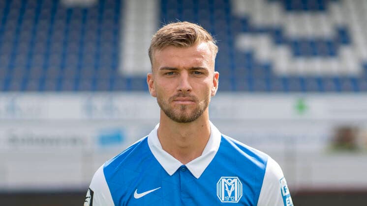01.09.2020, Hänsch Arena, Meppen, SV Meppen; 3.Liga, Porträttermin 2020 2021, Lars Bünning; SV Meppen, 3. Liga, Porträttermin 2020 2021, DFL REGULATIONS PROHIBIT ANY USE OF PHOTOGRAPHS AS IMAGE SEQUENCES AND OR QUASI-VIDEO. Meppen Niedersachsen Germany Hänsch Arena
