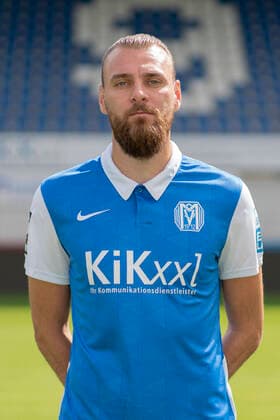 01.09.2020, Hänsch Arena, Meppen, SV Meppen; 3.Liga, Porträttermin 2020 2021, Jeron Al-Hazaimeh; SV Meppen, 3. Liga, Porträttermin 2020 2021, DFL REGULATIONS PROHIBIT ANY USE OF PHOTOGRAPHS AS IMAGE SEQUENCES AND OR QUASI-VIDEO. Meppen Niedersachsen Germany Hänsch Arena