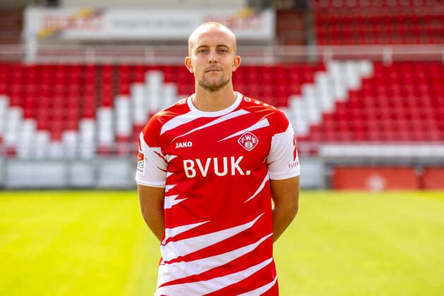 Tobias Kraulich, FC Würzburger Kickers, 2. Bundesliga, Porträttermin 2020 2021, Copyright: HMBxMedia xHeikoxBecker