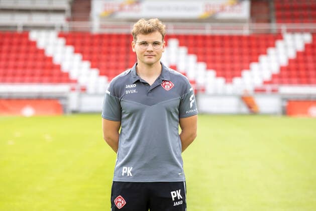 Philipp Kunz (Athletik-Trainer), FC Würzburger Kickers, 2. Bundesliga, Porträttermin 2020 2021, Copyright: HMBxMedia xHeikoxBecker