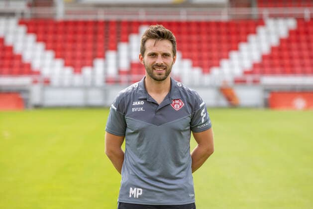 Max Pechtl (Physiotherapeut), FC Würzburger Kickers, 2. Bundesliga, Porträttermin 2020 2021, Copyright: HMBxMedia xHeikoxBecker