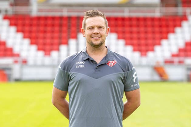 Dominik Schuler (Physiotherapeut), FC Würzburger Kickers, 2. Bundesliga, Porträttermin 2020 2021, Copyright: HMBxMedia xHeikoxBecker
